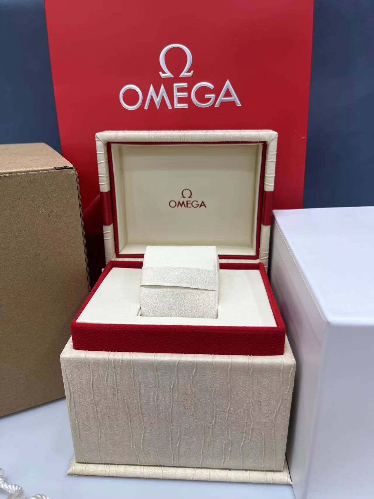 OMEGA BOX SET