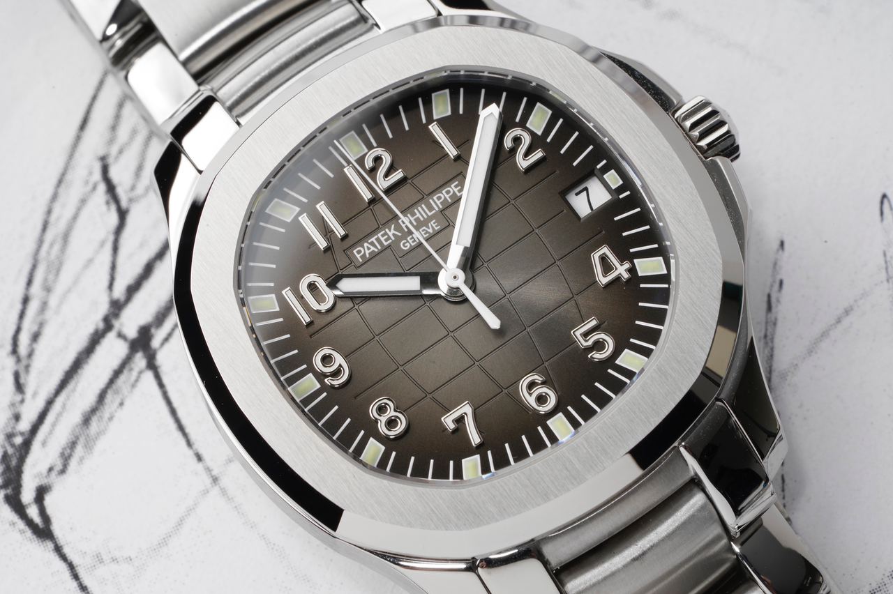 Stylish Aquanaut Watch | Patek Philippe Aquanaut Watch | luxurygroup