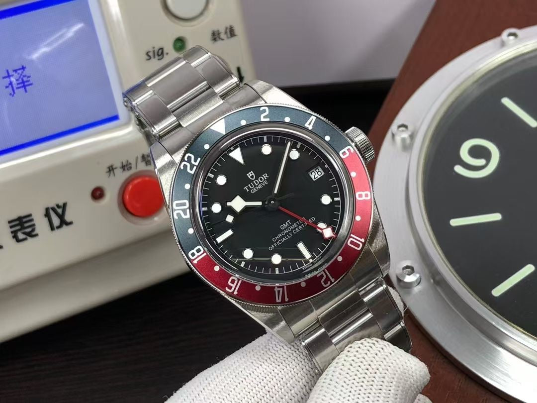 Tudor 41mm