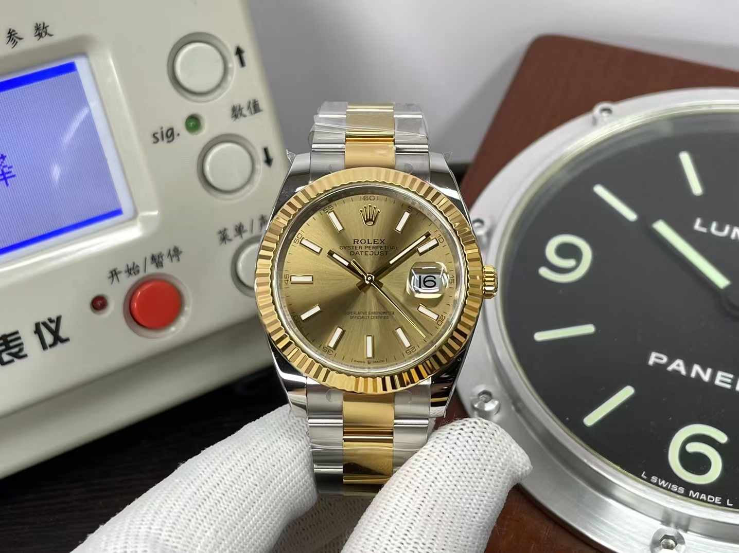 datejust 41 steel&gold oyster