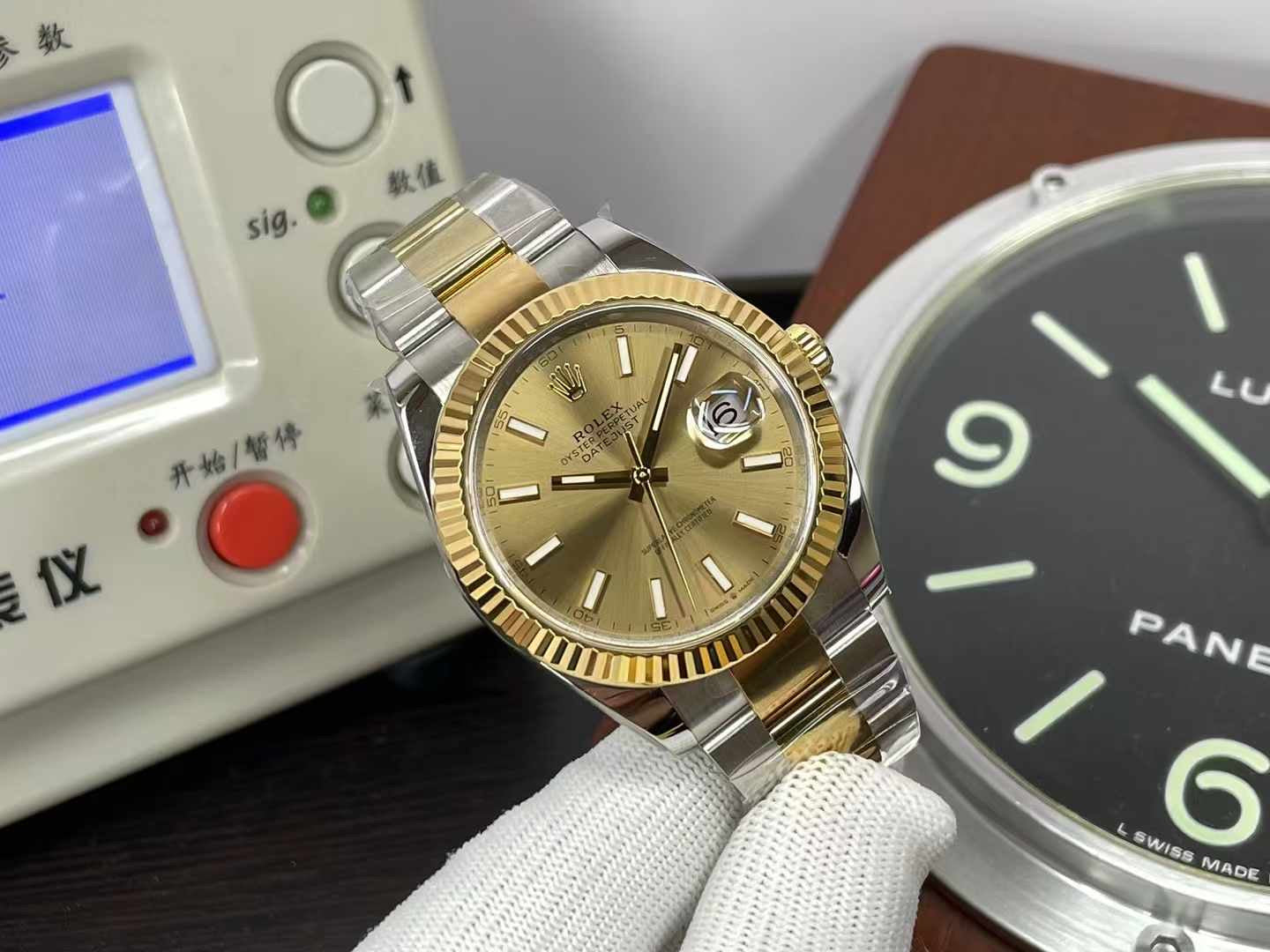 datejust 41 steel&gold oyster