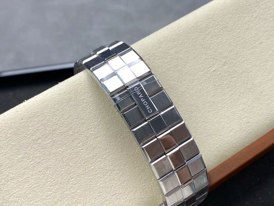 Chopard Alpine Eagle 41 XP ‘TimeForArt’