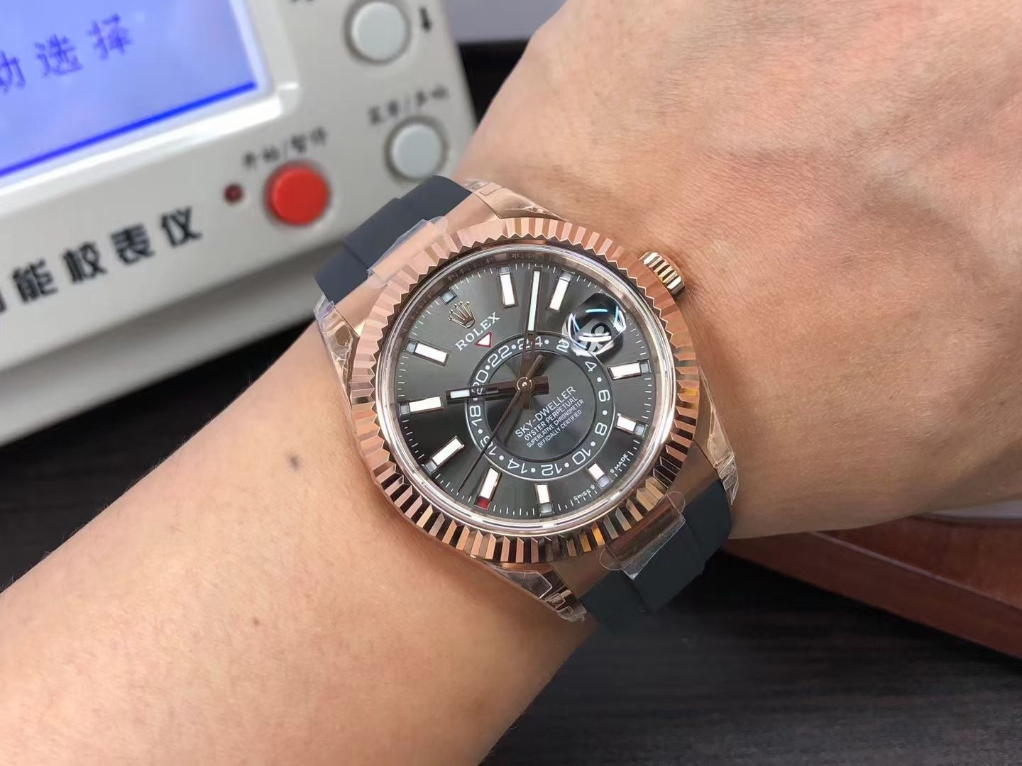 Sky- dweller 42mm
