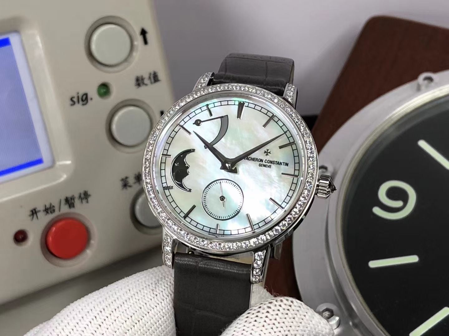 Vacheron - moon phase 36mm