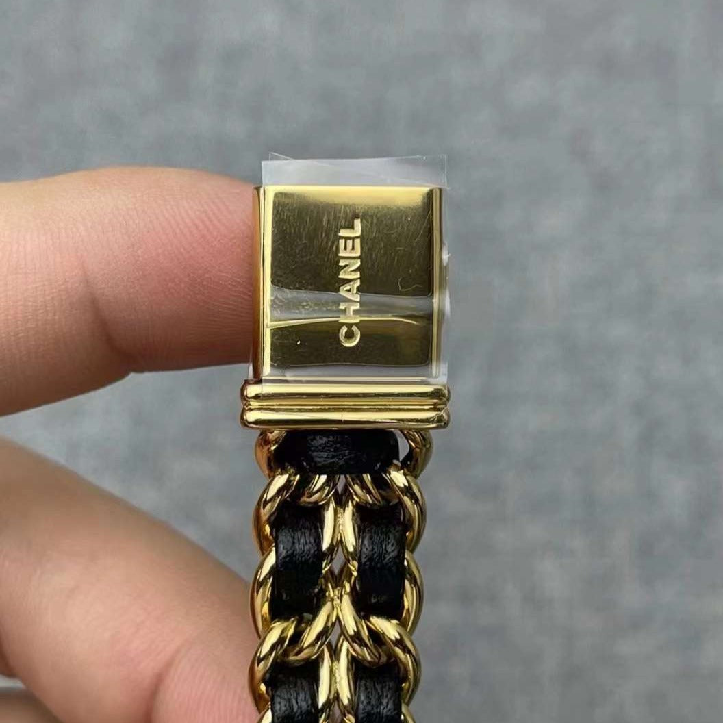 Chanel Premiere 20mm